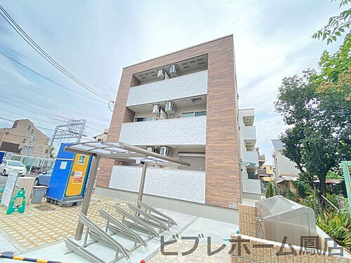 大阪府堺市西区浜寺諏訪森町西３丁 賃貸アパート