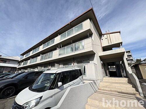 大阪府茨木市北春日丘４丁目 賃貸マンション