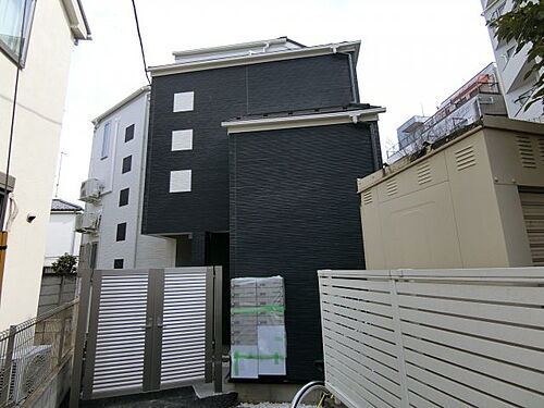 東京都立川市羽衣町１丁目 2階建 築5年2ヶ月