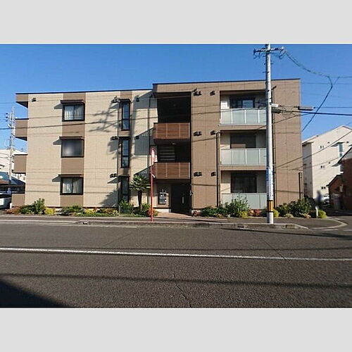 岐阜県岐阜市竜田町８丁目 賃貸アパート