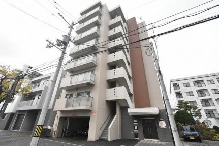 北海道札幌市豊平区中の島一条４丁目 賃貸マンション