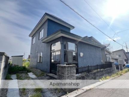 七飯町本町４丁目３番貸家 2階建