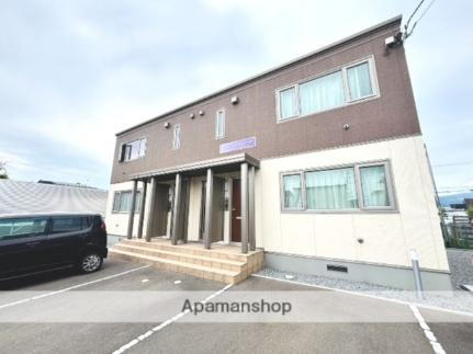北海道函館市亀田本町 2階建