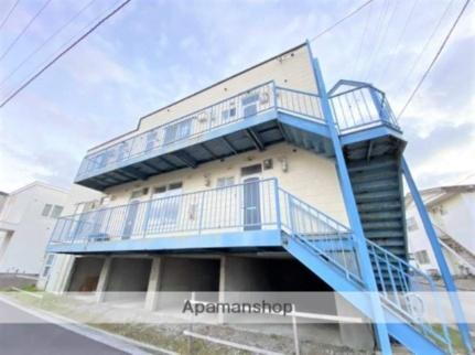 ルグラン亀田本町 3階建