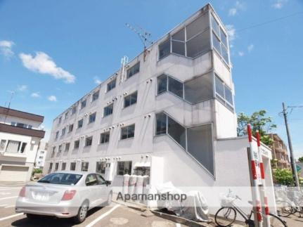 北海道札幌市北区北十九条西３丁目 4階建