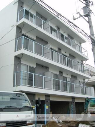 北海道札幌市清田区清田三条１丁目 4階建