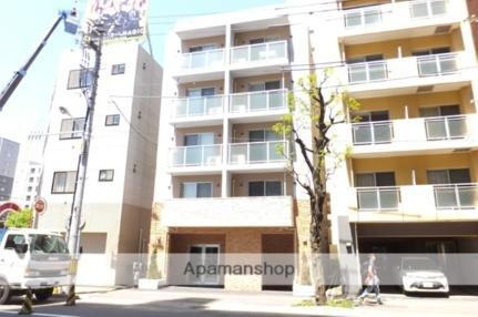 北海道札幌市中央区南三条東１丁目 5階建 築8年1ヶ月