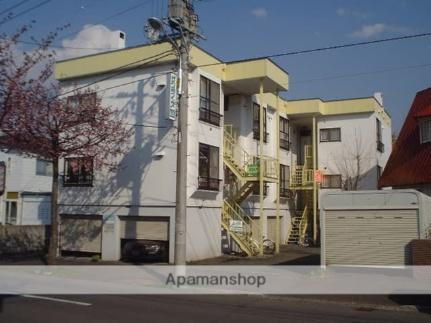 北海道札幌市豊平区西岡四条２丁目 3階建 築41年7ヶ月