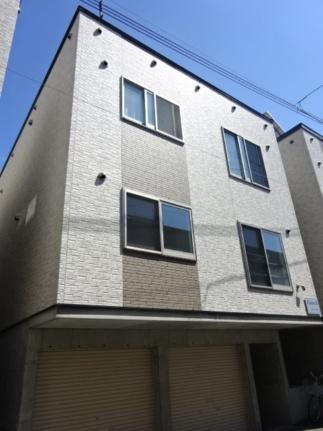 ＦｉｏｒｅＩＩ 3階建