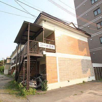 コーポ沢町 2階建