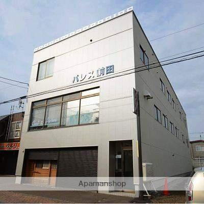 パレス前田 3階建