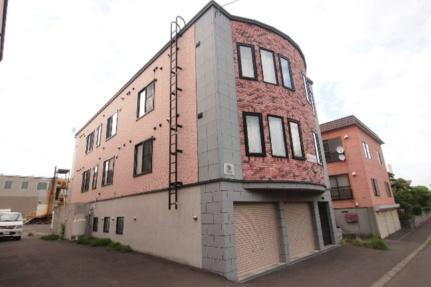 ベルファーム 3階建