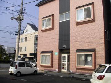 北海道札幌市東区北二十七条東９丁目 2階建 築32年3ヶ月