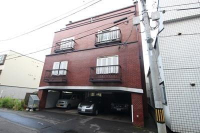 北海道札幌市中央区南七条西１２丁目 4階建 築44年7ヶ月