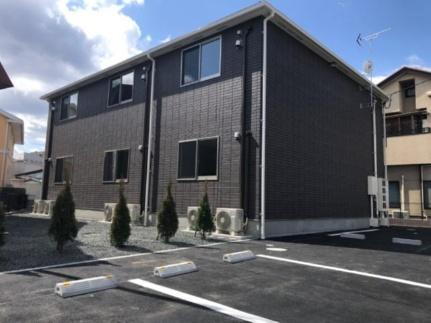グランプラザ富沢３丁目 2階建