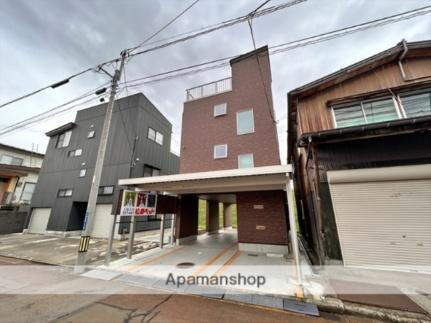 松田アパート　２階