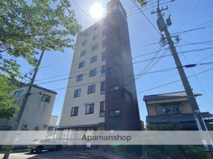 メゾン・ライラック 8階建