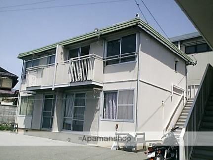 コーポ浜（本町） 2階建
