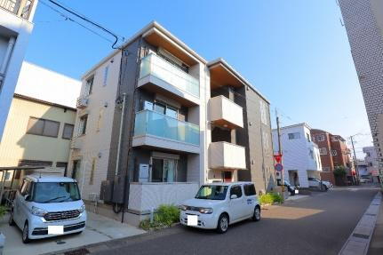 プラセル寺島 3階建