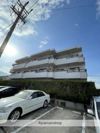愛知県名古屋市北区喜惣治２丁目 3階建