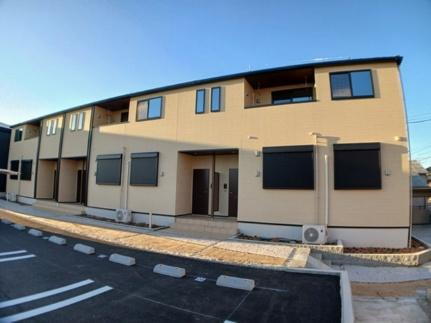 三重県三重郡川越町大字亀崎新田 賃貸アパート
