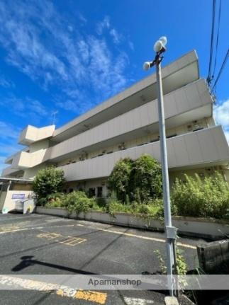 滋賀県大津市中庄２丁目 3階建