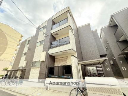 大阪府東大阪市荒本２丁目 築5年 3階建