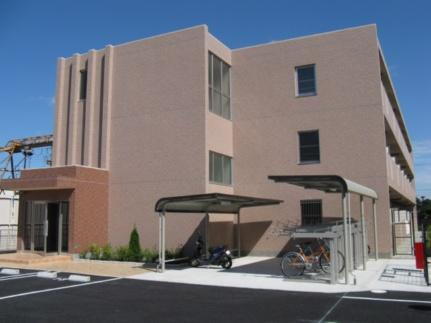 兵庫県伊丹市岩屋１丁目 賃貸マンション