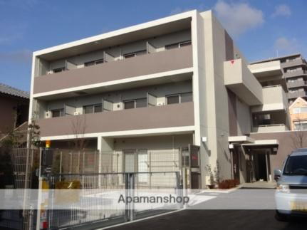 兵庫県西宮市桜谷町 築11年3ヶ月 3階建