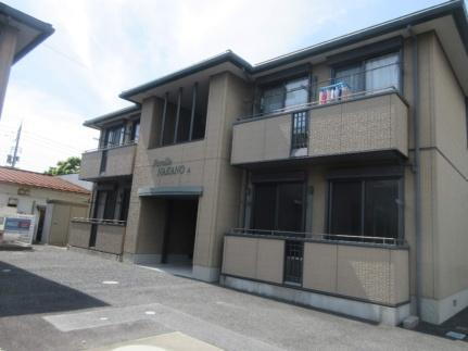 ファミーユ中野　Ａ棟 2階建