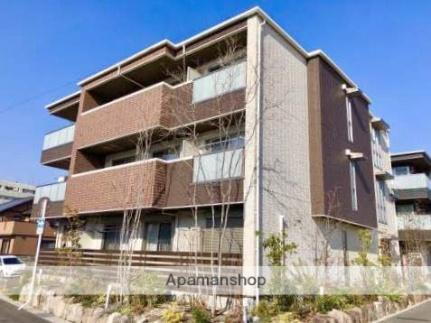 岡山県岡山市北区天瀬南町 3階建