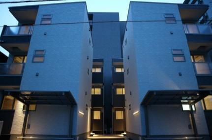 岡山県岡山市北区東島田町２丁目 3階建 築4年4ヶ月