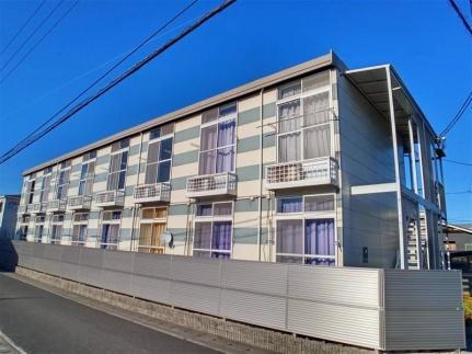 レオパレスプレミール一宮 2階建