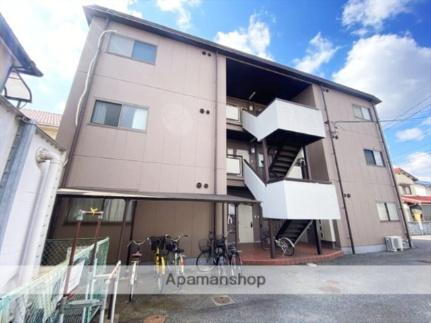 岡山県倉敷市八王寺町 3階建