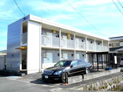 レオパレス大内 2階建