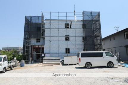 広島県福山市東深津町４丁目 3階建 