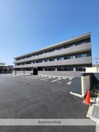 広島県福山市西深津町２丁目 3階建
