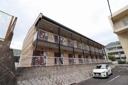レオパレス恵夢伍番館 2階建