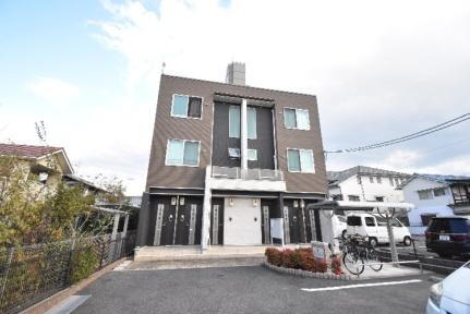 広島県広島市中区江波東１丁目 3階建