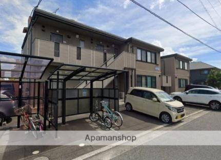 香川県高松市伏石町 2階建