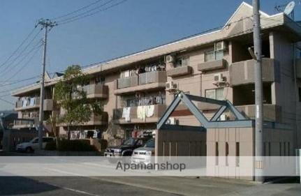 香川県高松市太田下町 3階建