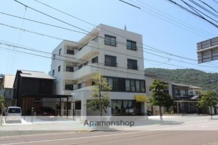 香川県高松市宮脇町１丁目 4階建