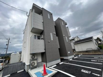 佐賀県三養基郡基山町大字小倉 2階建 築1年9ヶ月