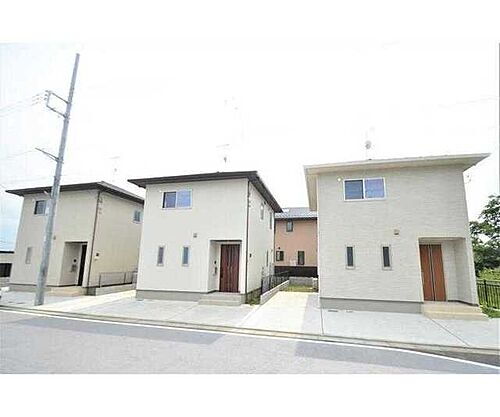 羽村市川崎４丁目戸建 2階建