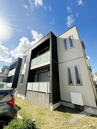 大阪府堺市西区上野芝町７丁 賃貸アパート