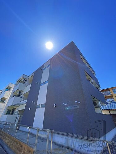大阪府岸和田市荒木町１丁目 3階建 築10年9ヶ月
