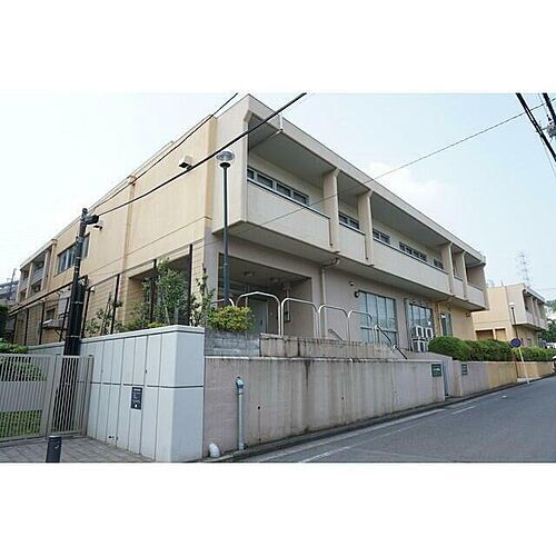 ジュネス青葉台 4階建
