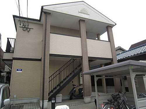 大阪府堺市堺区南田出井町４丁 賃貸アパート