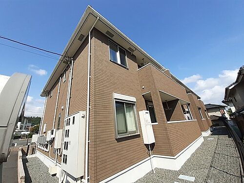 静岡県富士宮市大岩 2階建