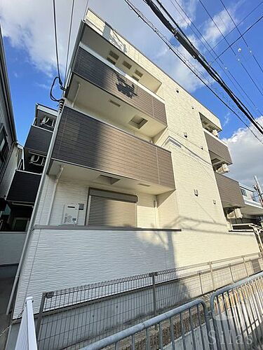 兵庫県西宮市津門大箇町 3階建 築7年3ヶ月